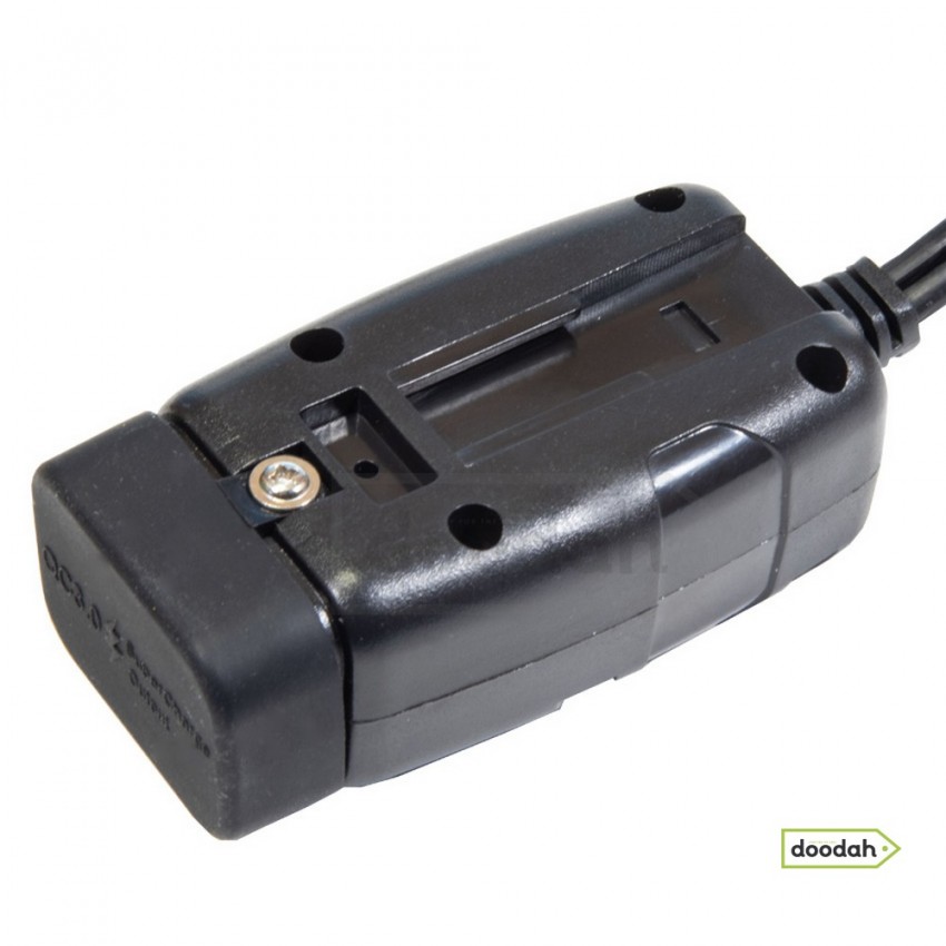 Мото USB зарядний пристрій з вольтметром на кермо - MotoMax 854, IP 65, Quick Charge, 6-30V, 3,4А